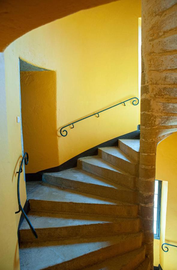 Chateau Garinie 15Th Century Medieval Castle In The South Of France Lugan  外观 照片
